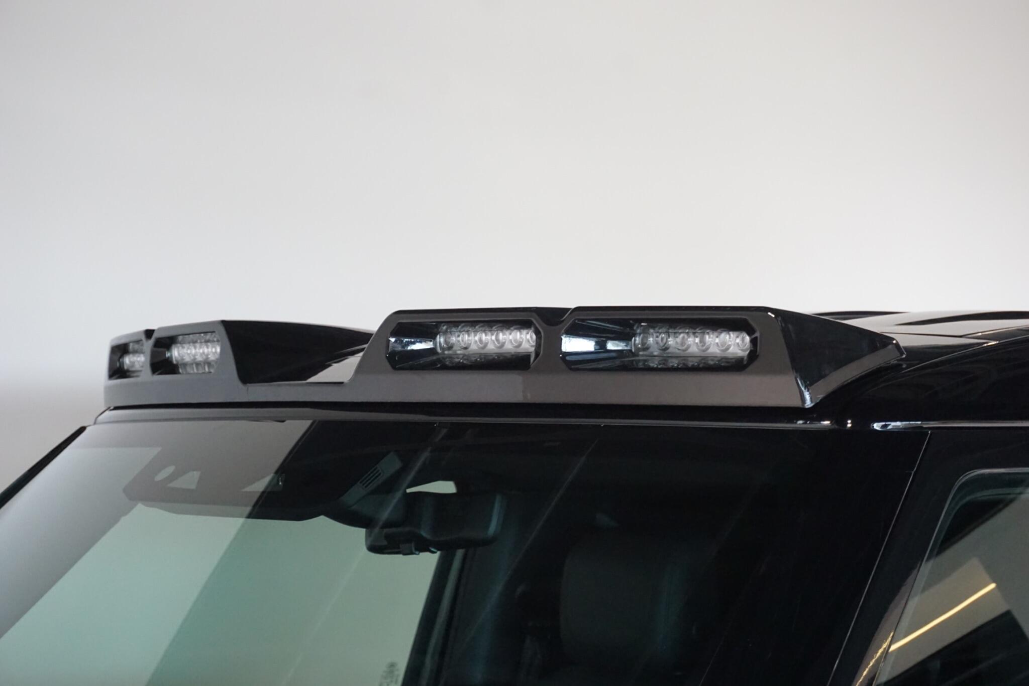 Land Rover Defender 90 3.0 D300 MHEV X-Dynamic HSE Hard Top SUV 3dr Diesel Auto 4WD SWB Euro 6 (s/s) (300 ps)
